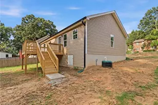 1540 Reynolds Forest Dr, Winston-Salem, NC 27107 - Photo 25
