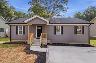1540 Reynolds Forest Dr, Winston-Salem, NC 27107 - Photo 1
