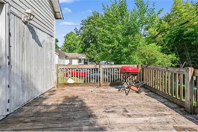 1109 N Park Avenue, Burlington, NC 27217 - Photo 7