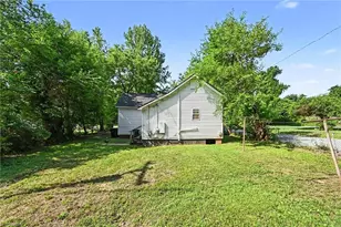 1119 N Park Ave, Burlington, NC 27217 - Photo 9