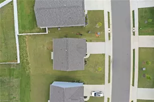 1420 Carisbrooke Dr, Mebane, NC 27302 - Photo 37