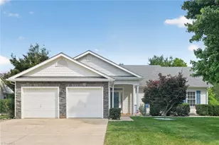 1745 Beeson Park Ln, Kernersville, NC 27284 - Photo 1