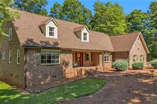 110 Lake Dr, Boonville, NC 27011 - Photo 7