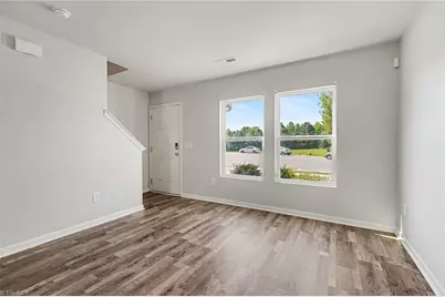 3910 Bellingham Court, Greensboro, NC 27406 - Photo 5
