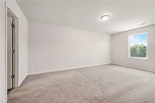 3910 Bellingham Ct, Greensboro, NC 27406 - Photo 17