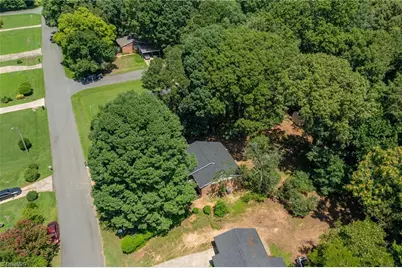 2440 Melfield Drive, Haw River, NC 27258 - Photo 31