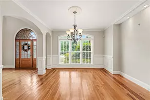 8120 Zinfandel Dr, Kernersville, NC 27284 - Photo 9