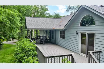 1142 Hartzog Ford Road W, West Jefferson, NC 28694 - Photo 41
