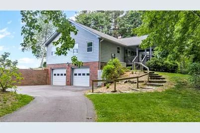 1142 Hartzog Ford Road W, West Jefferson, NC 28694 - Photo 5
