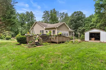 675 Country Club Road, Wilkesboro, NC 28697 - Photo 11
