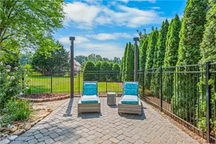 207 Pinnacle Dr, High Point, NC 27265 - Photo 47