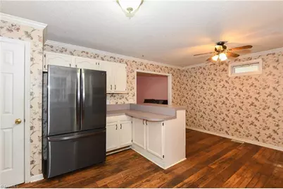 3810 Crickett Lane, Winston-Salem, NC 27105 - Photo 7