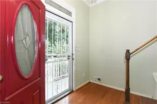 3810 Crickett Ln, Winston-Salem, NC 27105 - Photo 3