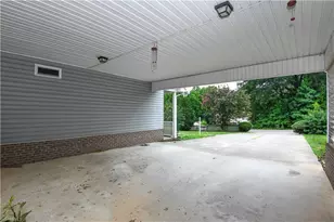 3810 Crickett Ln, Winston-Salem, NC 27105 - Photo 31