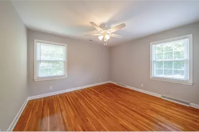 1320 Abingdon Way, Winston-Salem, NC 27106 - Photo 33