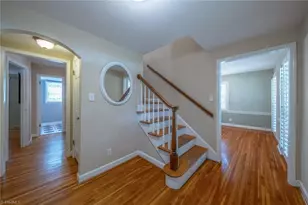 1320 Abingdon Way, Winston-Salem, NC 27106 - Photo 7