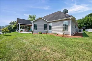 132 Lakepoint Dr, Advance, NC 27006 - Photo 41