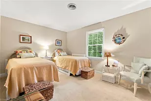 4301 Oakcliffe Rd, Greensboro, NC 27406 - Photo 19