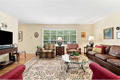 4301 Oakcliffe Road, Greensboro, NC 27406 - Photo 9