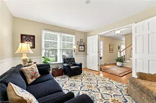 4301 Oakcliffe Rd, Greensboro, NC 27406 - Photo 7