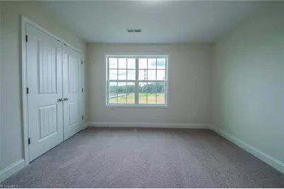 3707 Contimental Square, Kernersville, NC 27284 - Photo 31