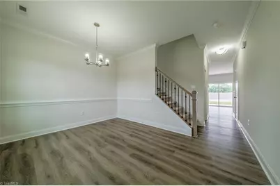 3707 Contimental Square, Kernersville, NC 27284 - Photo 5
