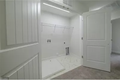 3707 Contimental Square, Kernersville, NC 27284 - Photo 19