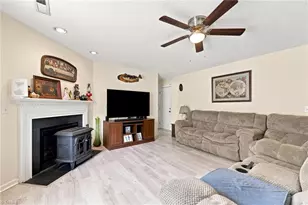 7027 Hill-N-Dale Dr, Kernersville, NC 27284 - Photo 9