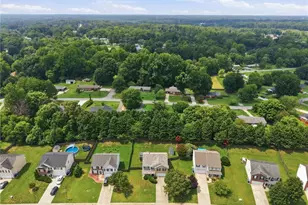7027 Hill-N-Dale Dr, Kernersville, NC 27284 - Photo 41