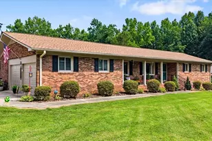 4662 Pineview Dr, Trinity, NC 27370 - Photo 3