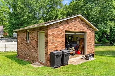 4662 Pineview Drive, Trinity, NC 27370 - Photo 33