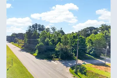 5005 W Wendover Avenue, Jamestown, NC 27282 - Photo 3