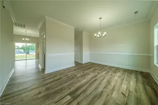 3713 Contimental Sq, Kernersville, NC 27284 - Photo 5