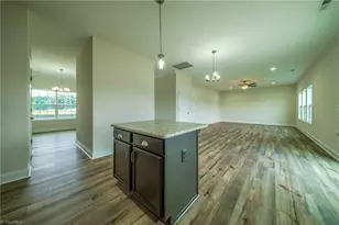 3713 Contimental Sq, Kernersville, NC 27284 - Photo 13