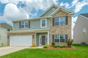 3713 Contimental Sq, Kernersville, NC 27284 - Photo 3