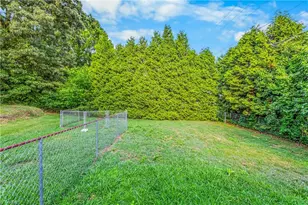 1471 Miller St, Winston-Salem, NC 27103 - Photo 15