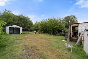 2834 Thomasville Rd, Winston-Salem, NC 27107 - Photo 21
