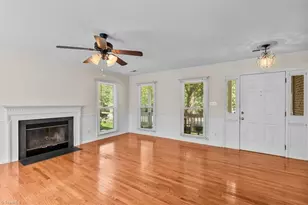 2014 Kildare Woods Dr, Greensboro, NC 27407 - Photo 7