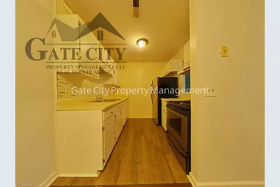 5661 Hornaday Road #F, Greensboro, NC 27409 - Photo 3