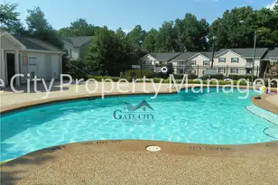 5661 Hornaday Rd, Greensboro, NC 27409 - Photo 9