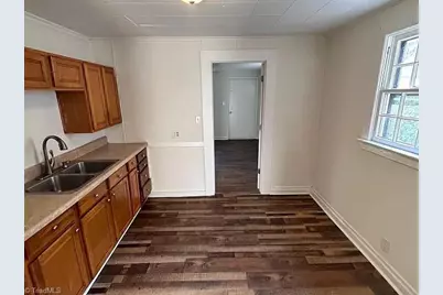 1911 Francis Street, Winston-Salem, NC 27107 - Photo 9