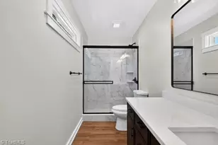 1730 Willow Rd, Greensboro, NC 27404 - Photo 17