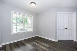 6704 W Friendly Ave, Greensboro, NC 27410 - Photo 15