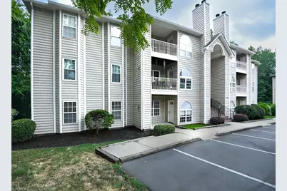 6704 W Friendly Avenue #4D, Greensboro, NC 27410 - Photo 3