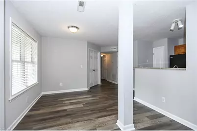 6704 W Friendly Avenue #4D, Greensboro, NC 27410 - Photo 13