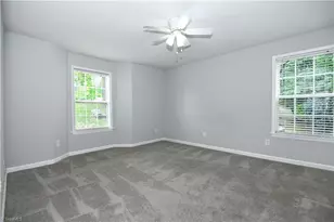 6704 W Friendly Ave, Greensboro, NC 27410 - Photo 21