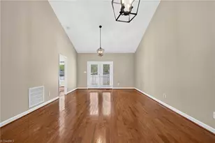 122 Olde Manor Ct, Siler City, NC 27344 - Photo 9