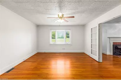 3140 Iris Street, Winston-Salem, NC 27107 - Photo 7