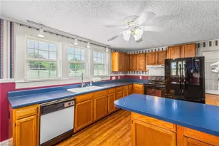 3140 Iris St, Winston-Salem, NC 27107 - Photo 11