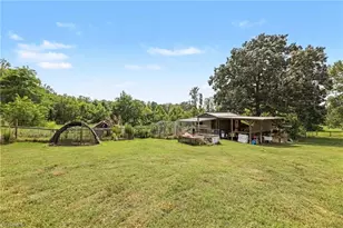 2630 Narrow Gauge Rd, Reidsville, NC 27320 - Photo 3